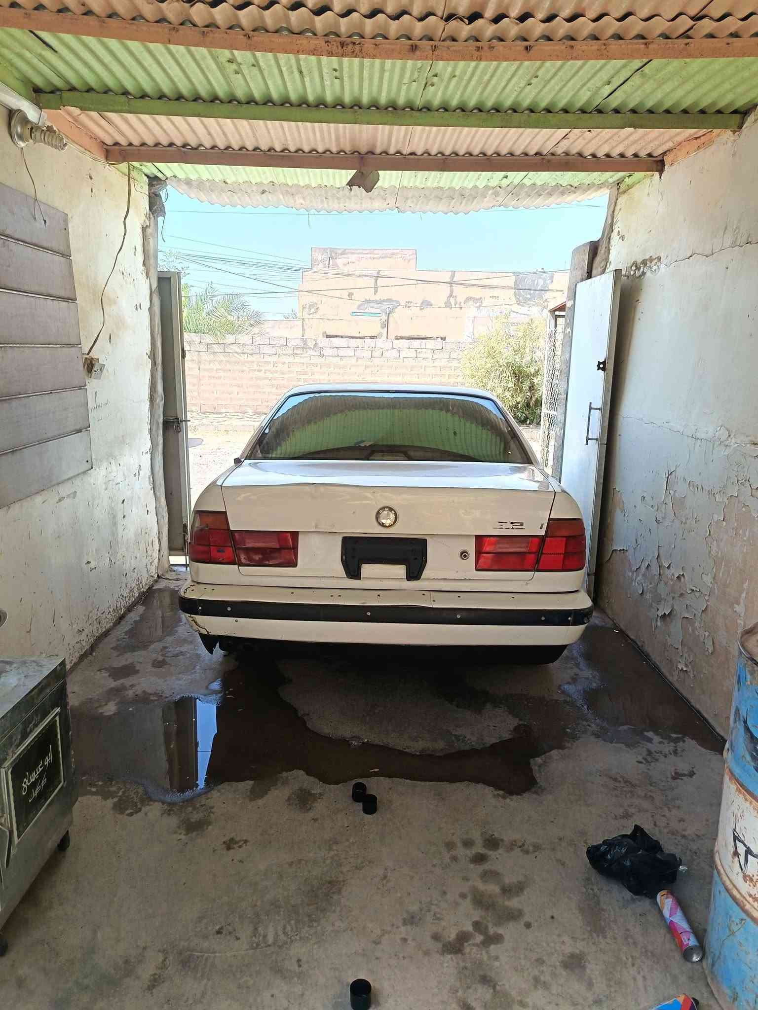 سلام عليكم البيع السياره بلاديه رقم فحص صلاح الدين. مدفوع كمركها حجمها 520 كير عادي محرك مسكر السعر 25 بيها مجال الاستفسار ***********
