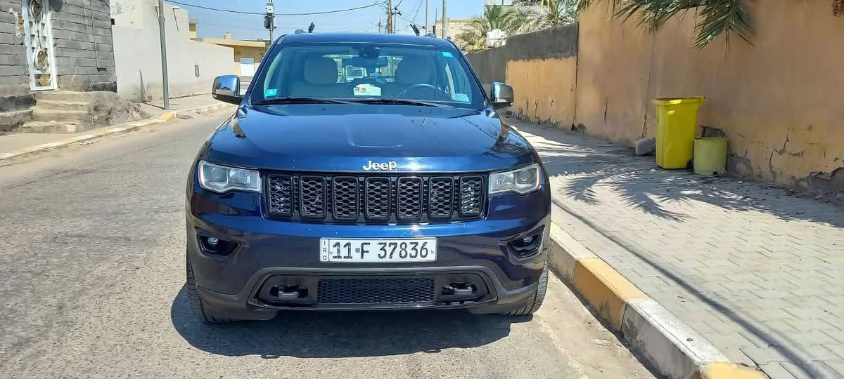 سلام عليكم جيب خليجي موديل
٢٠١٣ مكينه ٣٦٠٠ دواخل عسلي بلاد 
مكينه كير حداده جاهزة
رقم بغداد بسمي تحويل
عنوان بصره كرنه 
سعرها ١٥٠ ورقه وبيه مجال
***********

نص مكتوب في الصور:
- مركز علي سليمانية سونار فحص السيارات 0770665522 بإدارة: علي سليمانية فحص بدى فحص كمبيوتر الجانب الايسر فتح جامع وباب سائق الجانب الايمن فتح جامع وباب راكب الجانب الخلفي الجانب الامامي ضرر فتح عرضانيه وبيد الجانب الاعلى بعض الصبغات التاريخ 28\9 2026 رقم السيارة 37836 نوع السيارة JEEP رقم الهاتف الملاحظات الفحص نافذ ليوم واحد فقط المركز غير مسول عن حالة الشاصي والذي بالاشاره لحمره من التمثيل للسيارات الحصل والرصعات والصدأ والشق والعلاعب برقم الشاصي ويراعي المحرك من الفتح جميع السيارات اي قطعه تحتوي ع تعديل غير مشموله من الفتح علما ان التعديل يشمل كل شي