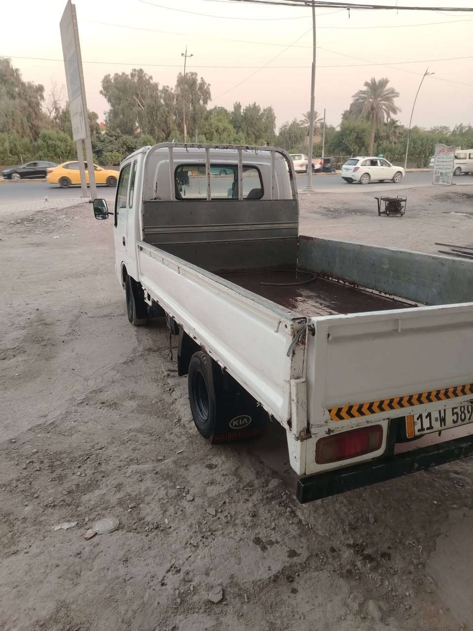 سلام عليكم لبيع كيا فونتيره مديل 97رقم بغداد نكليزي تحويل مباشر مشروع وطني تخم تاير سياره جازه من كل شي باتري جديد مشط باور السيارة بسمي شرط تحويل مكان بغداد مكلف بنشر ***********
