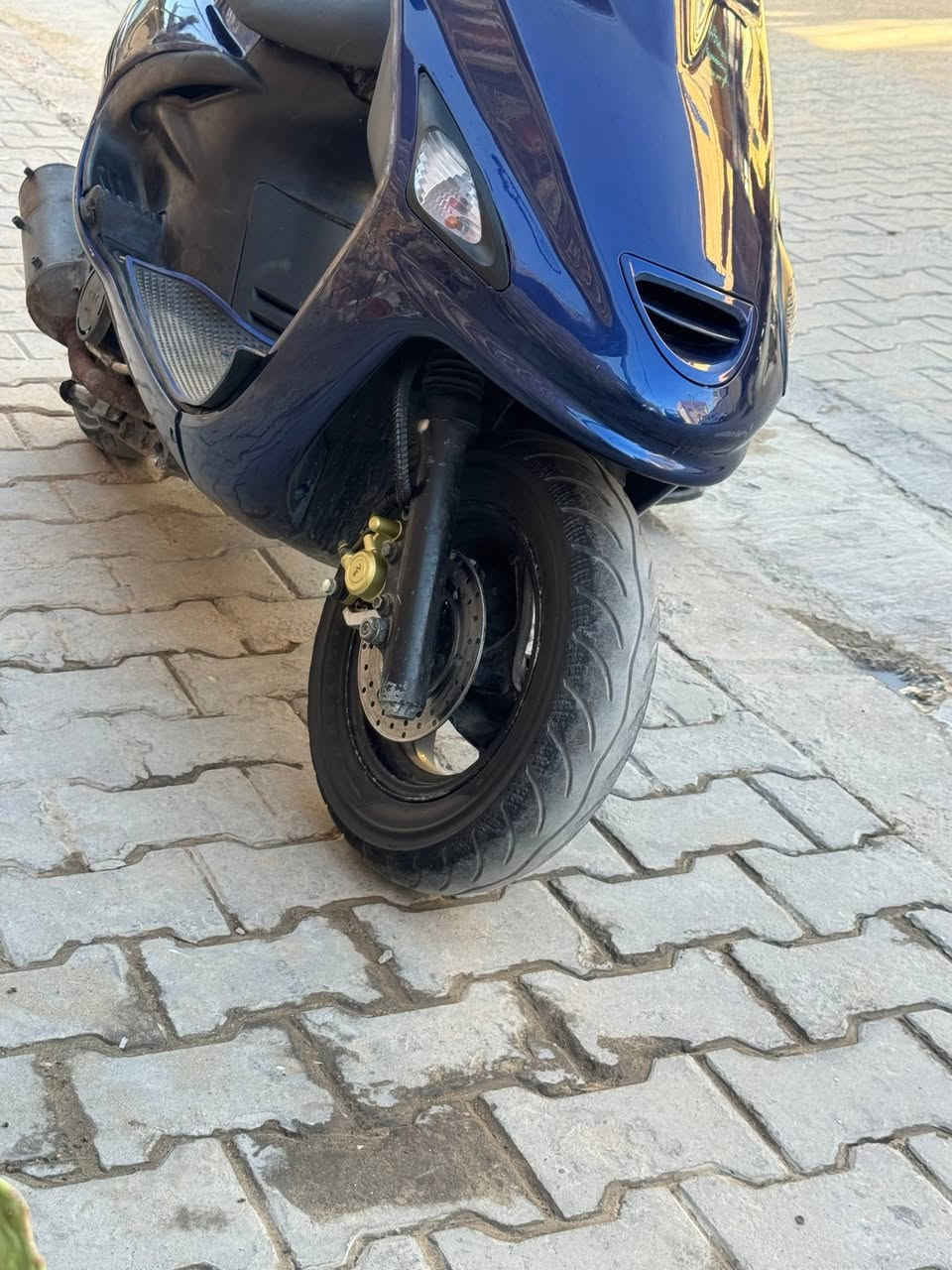 السلام عليكم
دور نضيف وجديد وصلت ،
فراشه فحل 140 دسك للبيع شرط النضافه حاويه الدراجه جديده اشرطلك مكينه كهربائيات نگرة سلف اشاير لايت + سكن كله شغال سعره 550 
مكاني نجف ميلاد ***********
