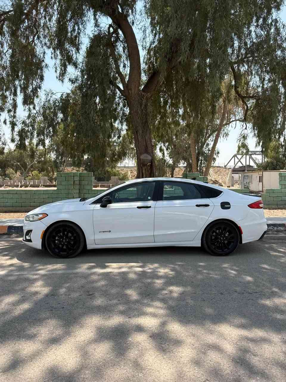 🚘 فورد فيوجن SE هايبرد 2019
سيدان أمريكية مريحة واقتصادية • مواصفات ممتازة • مناسبة للاستخدام اليومي والسفر 💎

🚘 نعمان أوتو | Numan Auto
ثقة التعامل • جودة السيارات

━━━━━━━━━━━━━━━

📊 الموديل: 2019
🇺🇸 الوارد: أمريكي
🏁 الفئة: SE Hybrid
⚙️ المحرك: 2.0L – 4 سلندر Hybrid
🎨 اللون: أبيض
🛣️ الممشى: 125 ألف كم
🛡️ Airbags: جميعها سليمة

━━━━━━━━━━━━━━━

💎 أبرز المواصفات:

✅ نظام Hybrid اقتصادي بالوقود ⚡⛽
✅ تشغيل بصمة
✅ كير ماوس Rotary Shift
✅ فتحة سقف
✅ داخلية بيج
✅ مقعد السائق والراكب كهربائي
✅ شاشة وسطية كبيرة
✅ كاميرا خلفية 📷
✅ حساسات خلفية
✅ رادار أمامي
✅ تحكم بالستيرن من الجهتين
✅ مانع انزلاق
✅ هندبريك إلكتروني
✅ شاشة معلومات وتنبيهات
✅ تبريد قطعتين

━━━━━━━━━━━━━━━

🛠️ الحالة بكل شفافية:

✔️ الإيرباكات جميعها سليمة
✔️ السيارة بيها بارد بالجهة المحاذية للسائق
✔️ المعاينة والفحص خير دليل

━━━━━━━━━━━━━━━

📍 الموقع: ديالى – بعقوبة
📞 للاتصال والاستفسار: ***********

💰 للبيع فقط وبسعر مناسب 🔥 108 ورقة فقط بيها مجال جدا بسيط 

📩 للاستفسار مراسلة الصفحة أو الاتصال على الرقم أعلاه

🚘 نعمان أوتو | Numan Auto
ثقة التعامل • جودة السيارات 🤝

#FordFusion #FusionHybrid #Ford #فورد_فيوجن #فيوجن هايبرد سيارات_العراق سيارات_للبيع بعقوبة ديالى NumanAuto
