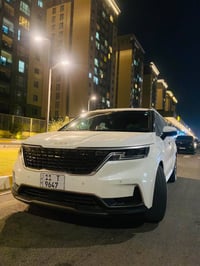 فول 1/1 عدا الفتحة ماشيه 31 الف كيلو  V6 3500 7 راكب 3 قطع تبريد مركزي...