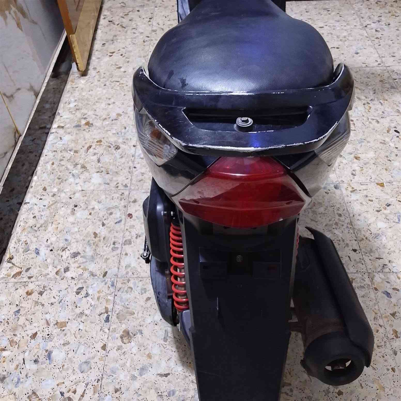 سلام عليكم متاح دراجه ماكس ثعلب كفالة عامه سلف وهندر المكينة ناعمه ممفتوحه شلعه ومعدل الكهربائية كلهه شغله قفل صندوك قفل ستيرن ارورق كامله سعر 500 المكان مدينة الصدر رقم الهاتف ***********

