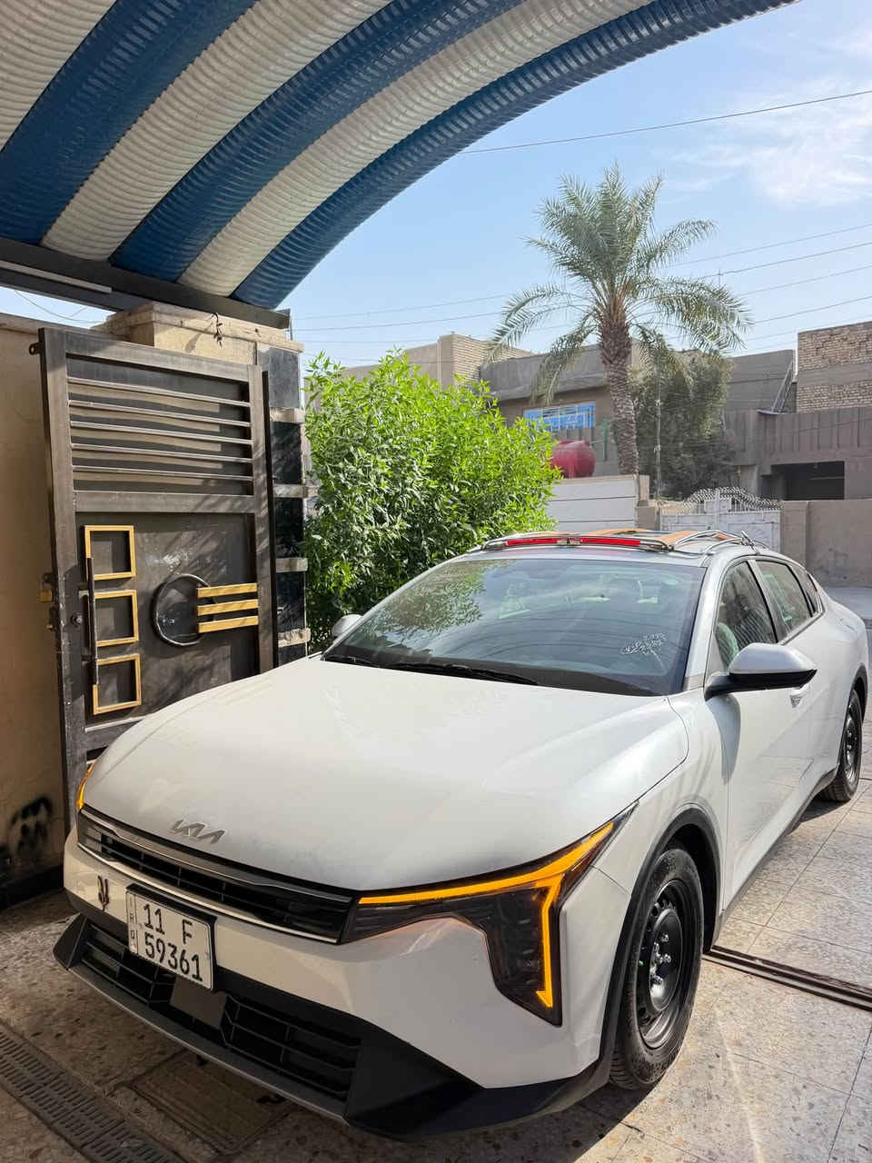 السلام عليكم شباب 
كي 4
وارد امريكي 
موديل 2025
باسمي تحويل ثاني يوم 
ماشيه 10الف km
محرك 2000دوش
نص فول 
سيبايعه حيدر سحاره 
والسياره مدوشمه
العنوان بغداد الاورفلي 
السعر 175وبيهة مجال بصيط 
صور الحادث ناشرهن ورقم الشاصي 
السياره بدون ايرباك
وهذا رقمي اتصل واني خادم 
***********
