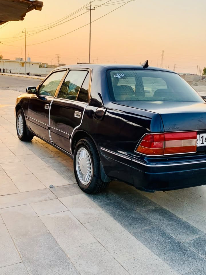 راس ثور تكم  موديل 98نيلي. رقم بصره دولي بسمي تريد وكاله تريد تحويل  مكينه وكير فيفيتي مكفولات.  حداديه تخم تاير  تبريد شغال    مكفوله من العيب الشرعي والأصوليات والنقل جثه      مصبوغه عام جماليه اثر جراد   إذا اكو مراوس عادي 
المكان ذي قار   الفهود. 
الاستفسار ***********

السعر 72 بيه مجال لشراي
