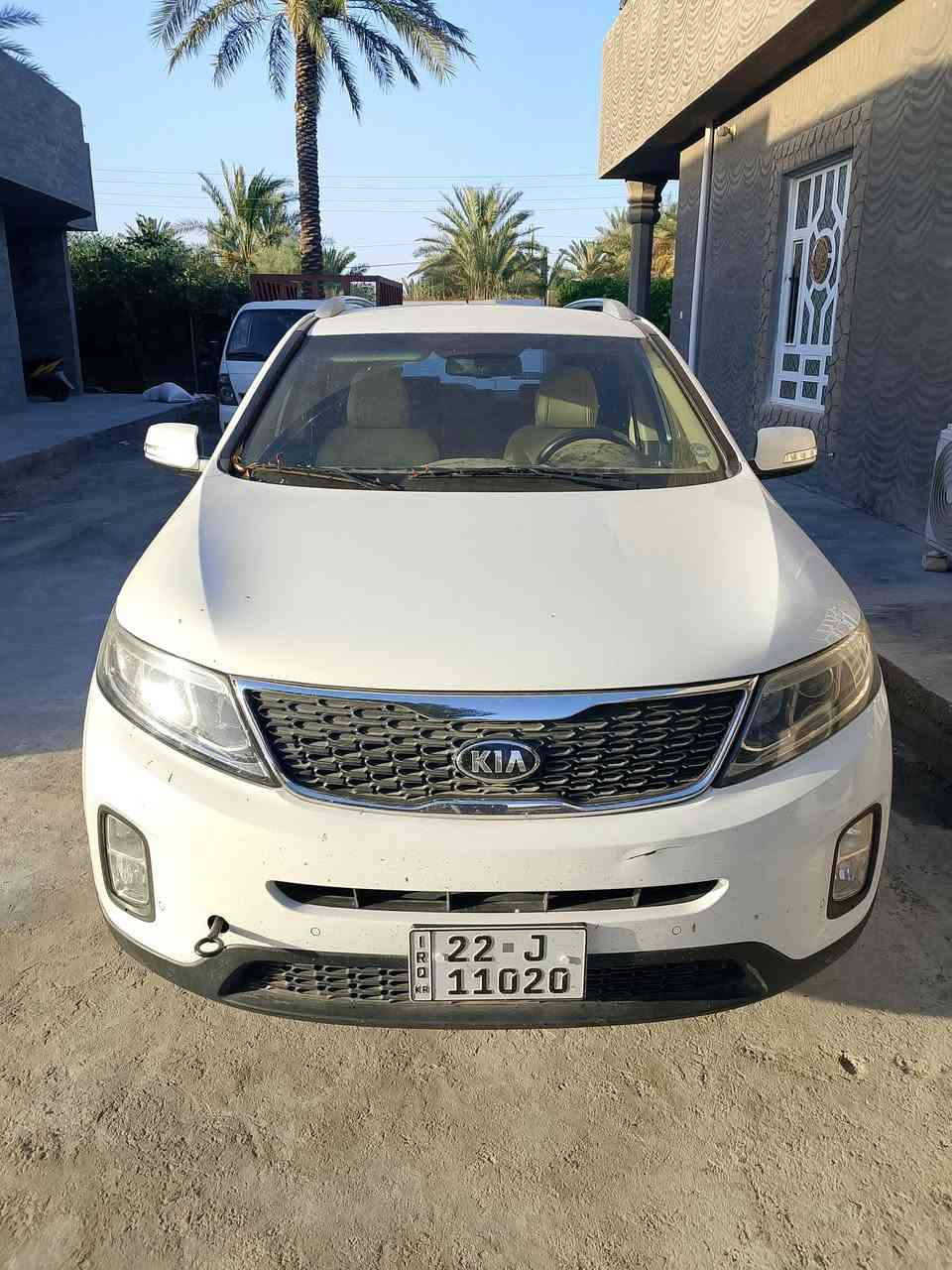 سلام عيكم عندي سورنتو موديل 15فول ماعده فتحه خليجي رقم اربيل جديد بسمي كفاله عامه من صبغ من ضربه بصمه محرك سته هواي بيه موصفات اي ستفسارهذا رقمي ***********
