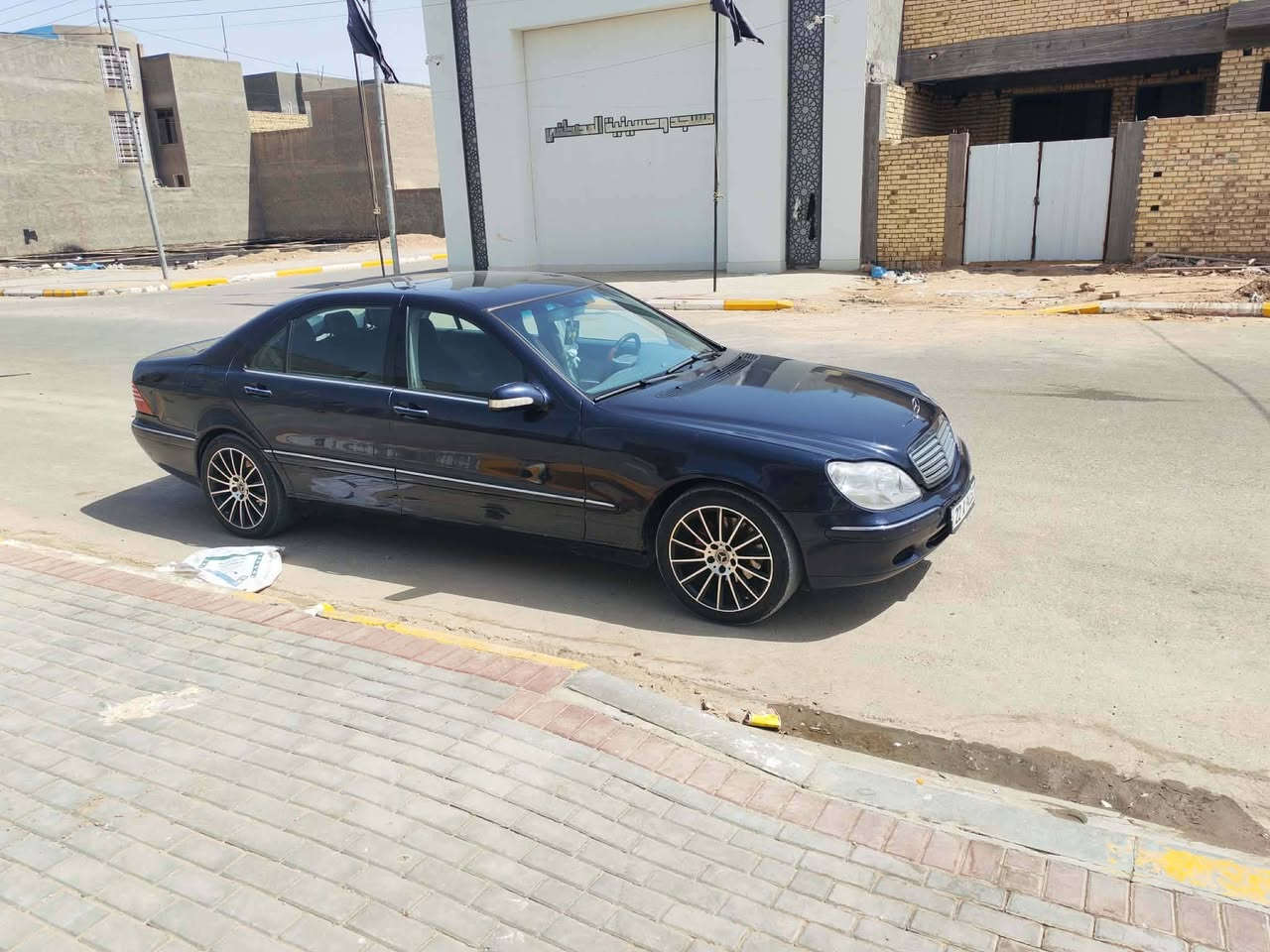 السلام عليكم سيارة للبيع
مرسيدس غواصه موديل 2002  
استفسار *********** 
السعر  110 وبيها مجال
