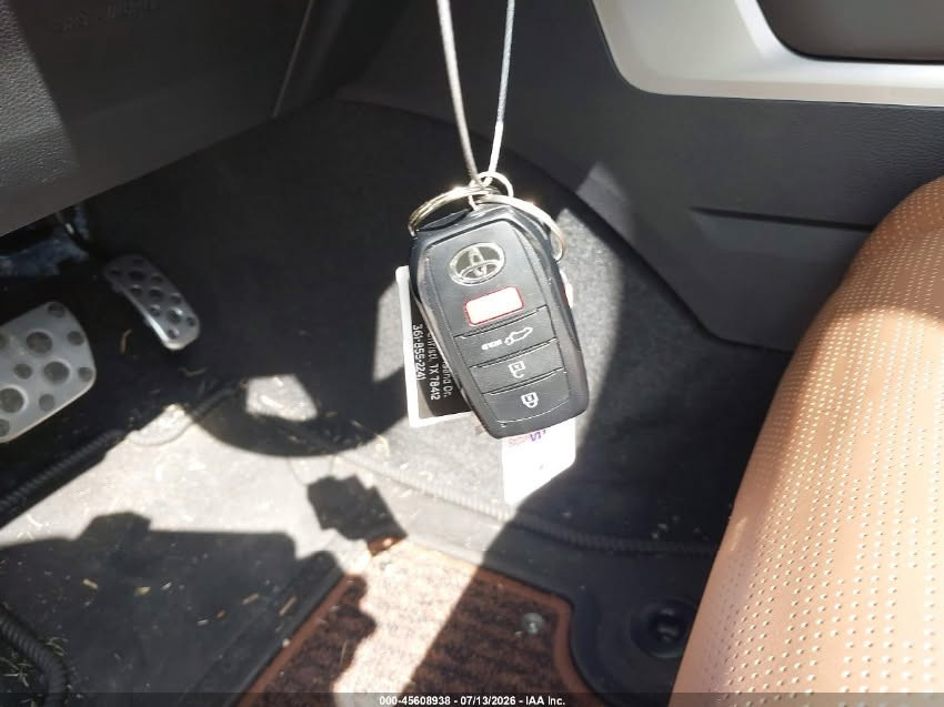 🚨 **إعلان مزاد** 🚨

🔥 **2026 TOYOTA SEQUOIA 1794 EDITION** 🔥

📅 **موعد المزاد:** يوم الأربعاء المصادف **2026/9/9**
⏰ **وقت المزاد:** 4:00 مساءً

🔹 **المواصفات:** TRD OFF ROAD
🔹 **الموديل:** 2026
🔹 **المحرك:** 3.6L هايبرد
🔹 **اللون:** مميز
🔹 **الممشى:** 8,820

📍 **مكان السيارة:** أمريكا – ولاية **Dallas**

🚢 **كلفة الشحن من أمريكا إلى المنطقة الحرة – عمّان:** 1,850
*تُضاف باقي المصاريف بعد الشراء.*

✅ **ملاحظات مهمة:**
• يصلح دخول السيارة بكتاب الشهداء.
• متوفر دفع رسوم الجمرك على الفاتورة.

📍 **عنوان الشركة – الفرع الرئيسي:**
بغداد – المنصور – شارع البرج – مقابل التفاح الأخضر

📞 **للاستفسار:** ***********
