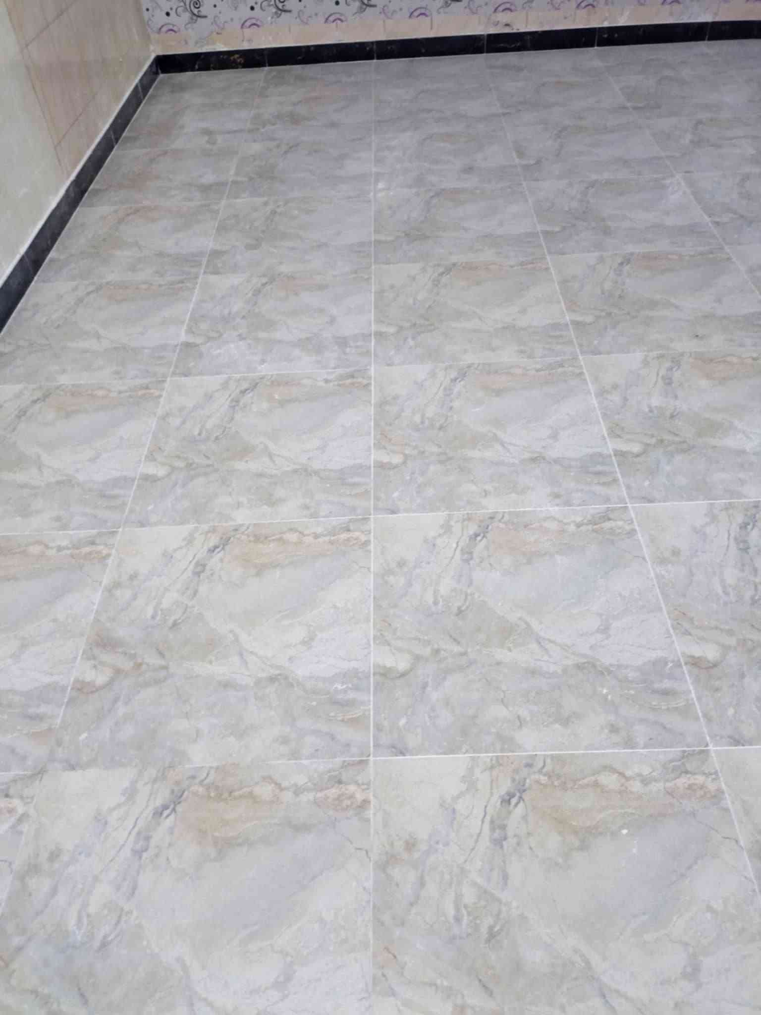 سلام عليكم خلفه سيراميك ورضيات شغل هندسي

 *********** /*********** وتساب  والتزام بالوعد من ديوانيه
