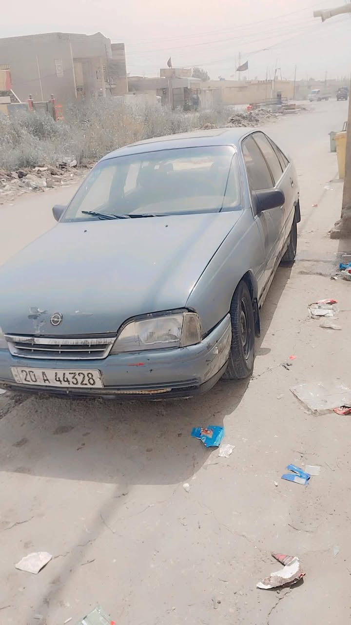 السلام عليكم اوبل للبيع موديل ٨٨ كير ومكينه مكفولات سنويه باسم ابن عمي السنويه تخلص ل ٢٩ سعر ٢٥ وبيه مجال مكاني فلكه سلمان التاميم ***********
