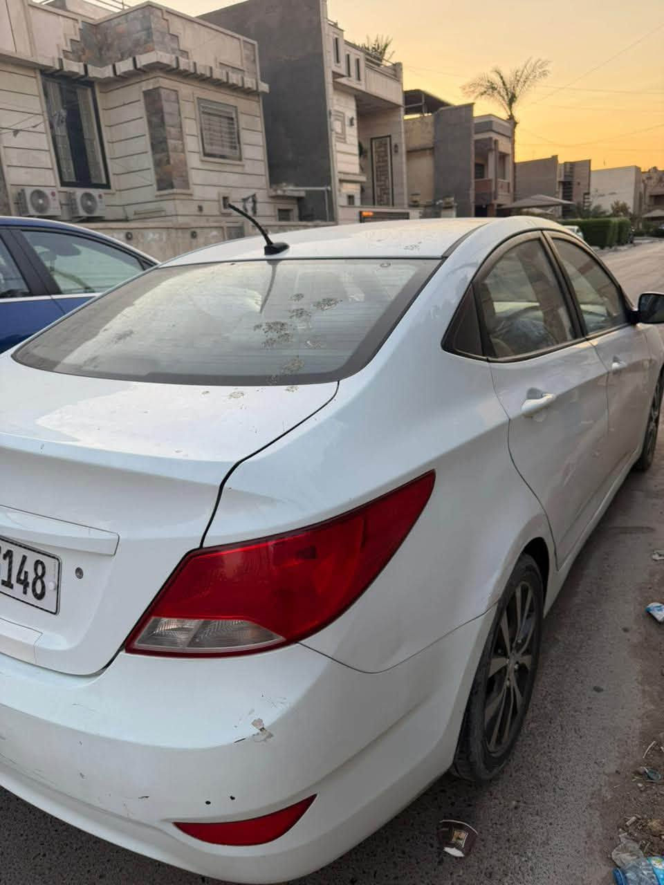 اكسنت 2015 وارد امريكي بدون حادث بامريكا هنا بالعراق بيه جاملغ امامي وهلال الجاملغ الخلفي سيارة جاهزه رقم بغداد الجديد بسمي السعر 77 مكاني بغداد للاستفسار ***********
