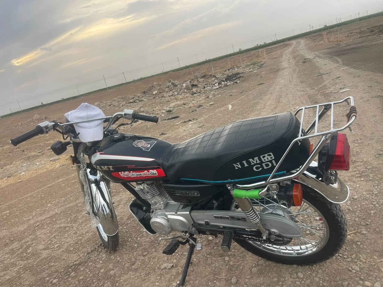 إسلام عليكم اخوان دراجه للبيع نامه 3احرف موديل 25 محرك ما مفتوح بعده وضع أشركه وياله عدله تايرات جدد شركه لا صرف ولا بخار نشاط طلقه مشالله نضافتها انضف من اصور نضافه 99/100اسعر 575بيها مجال قليل مكاني حويجه حي العسكري بي واتساب  فقط *********** متواجد عل خاص 24ساعه

