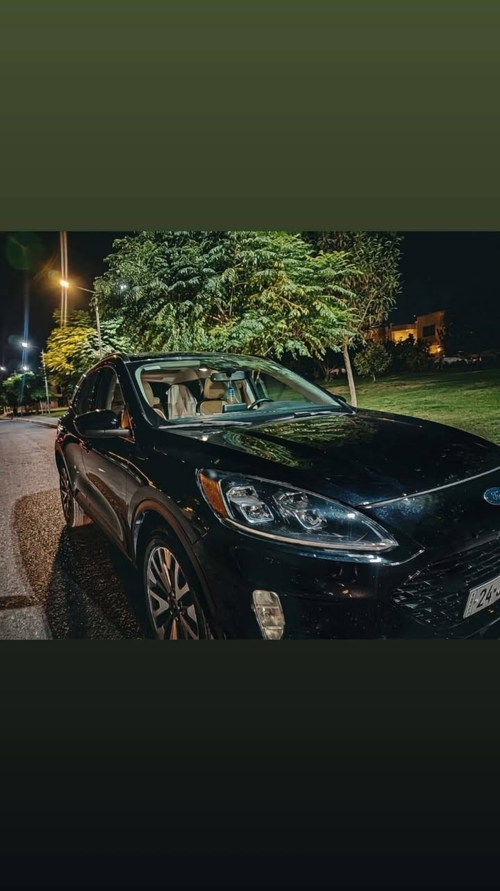 Ford ESCAPE titanium
2021 2.0T
اقره المواصفاات زين ✨
قبل كلشي هاي ٤ بستن ٢٠٠٠ تيربو... رجاءا لاتقارنها بل ٣ بستن... 
🔹محرك 2.0T توربو حجم مرغوب 

🔹 محرك أربع سلندر مرغوب 
 
🔹 دبل إكسل بخمس وضعيات قياده
🔹كود باب Door code
🔹بصمة شغال
🔹تشغيل عن بعد
🔹 كوشن جلد
🔹كوشن تدفئة + خزن ميموري 
🔹 سكان هيتَر
🔹 گيج الكتروني
🔹 صندوق جك 
🔹 بريك بصمة أوتو هولد Auto hold
🔹نظام إيقاف وتشغيل المحرك التلقائي عند التوقف Auto start-stop
🔹رادار امامي مع نضام مثبت سرعة زكي Adaptive cruise control 
🔹نظام المساعدة في البقاء داخل المسار Lane keeping
🔹باب صندوق خلفي يفتح تلقائيا بالقدم Hands-free 
‏lift-gate
🔹 ماشي ٨٦ الف ميل
🔹بيه قطعة صبغ بنيد فقط بدون دواخل بدون شاصي،بدون ايرباك
🔹گير و محرك شرط
🔹سياره رقم دهوك
📍مكان اربيل.. موصل
        الشراي يتصل ويدلل
📞 ***********.. واتس ماسنجر
السسسعر... 
167 ورقه ومجالها بسيط
