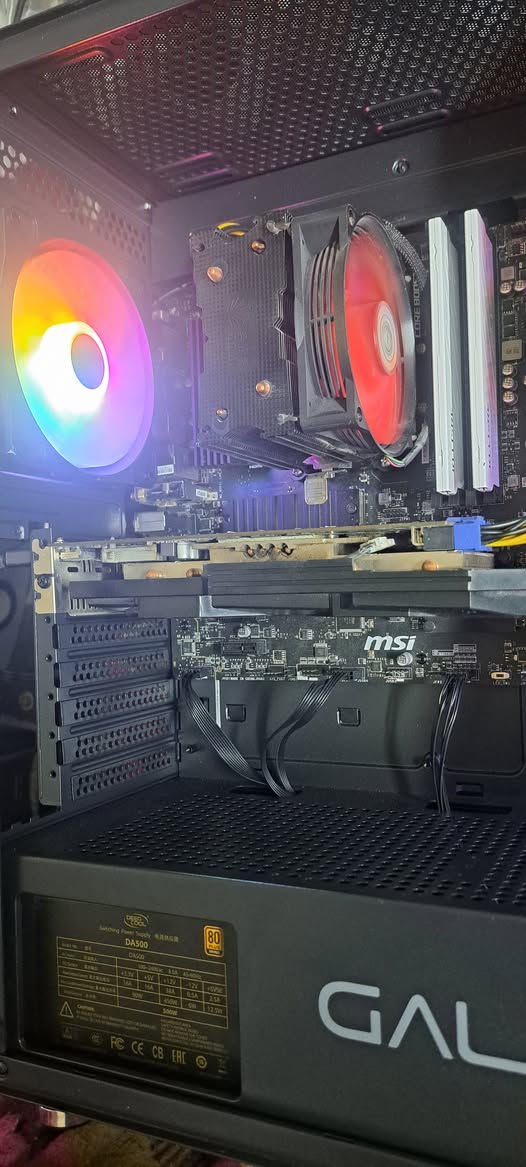كيس تجميعة العاب 

المعالج  ryzen 5 5600x

التبريد غازي  ag400

الرام   kllisre  ddr4 16gb

المذربورد  msi b550m pro-vdh wifi

كرت الشاشة axel rx 580 8gb

الكرت اصلي مو صيني

الهاردات. ssd 500    

البورسبلاي  deepcool 500w

كيس galax case 4 fan

سعر الكيس 635 الف 

بغداد شارع الصناعة 

لايوجد توصيل رقمي ***********
