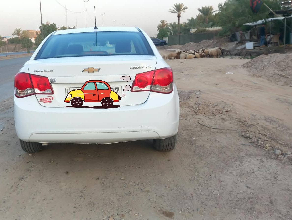 السلام عليكم
كروز شوفرليت امريكي بيع سريع السعر 62 وبيه مجال 
***********
