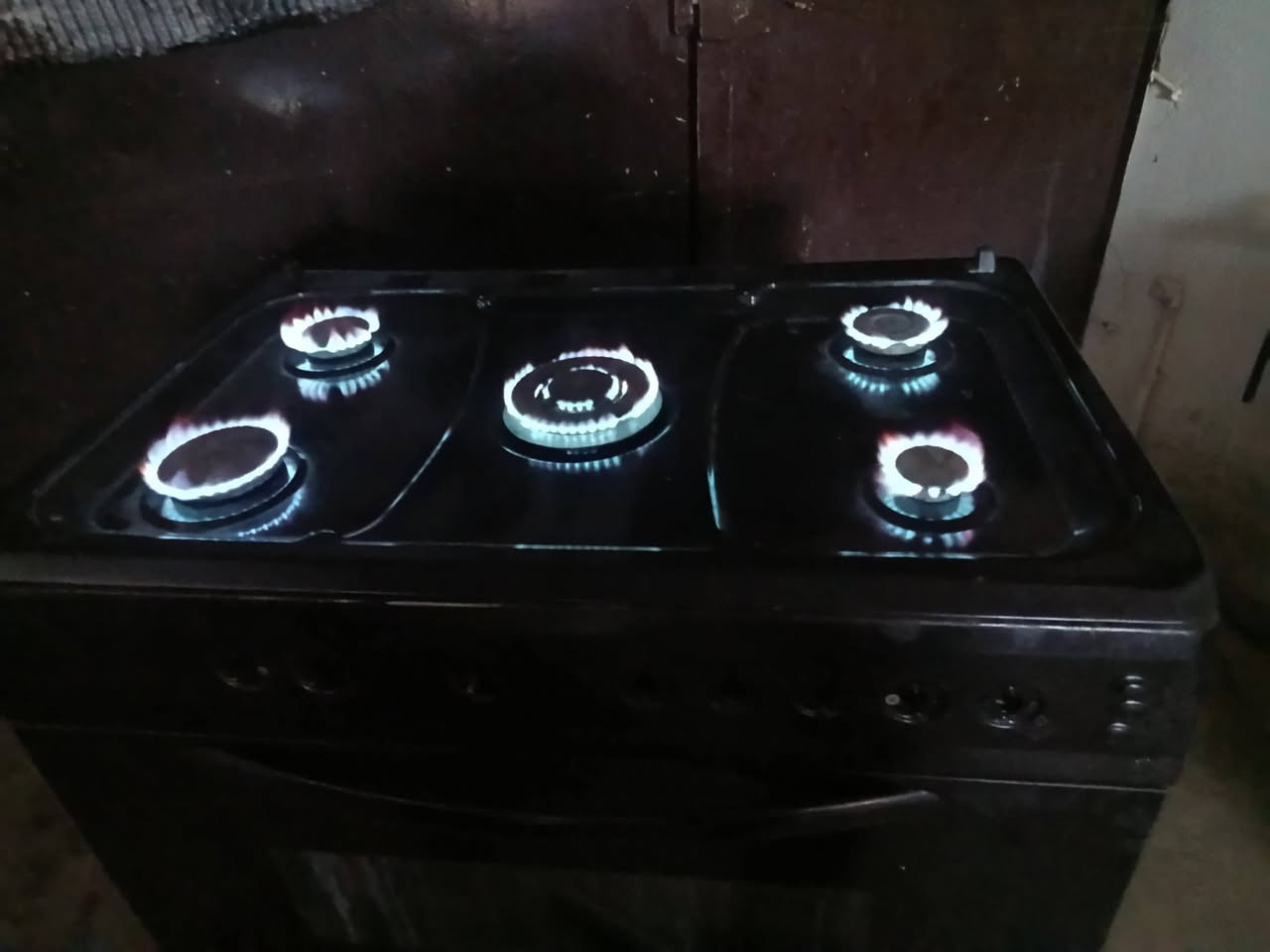 طباخ • للبيع