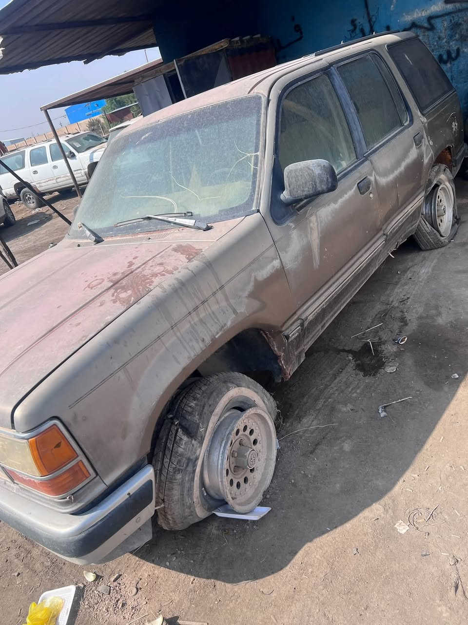 فورد • موديل ٩٠ • مزاد