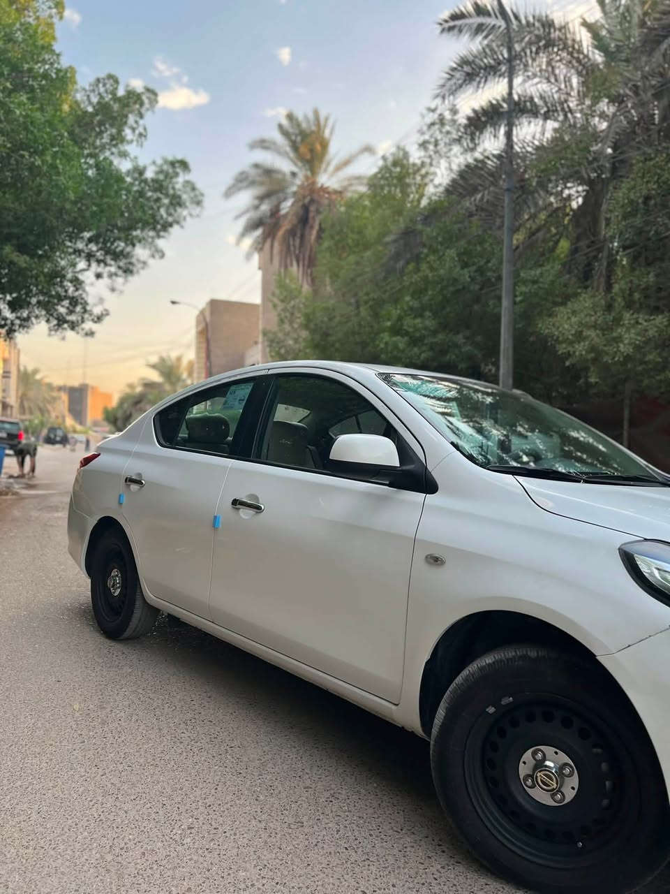 سلام عليكم نيسان سني هندي موديل2024  رقم اربيل ممشة62 سيارة خير من الله كفاله عامه بيها شبرين بارد بل جاملغ يم لايت سيارة تبريدها ثلاجة جاهزة من نواحي عنوان بغداد
السعر122
قابل للتفاوض قليل ***********
