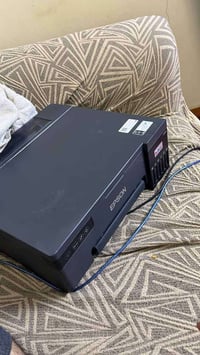 ايبسون L8050 • جديدة جدا • دهل اوران واسط