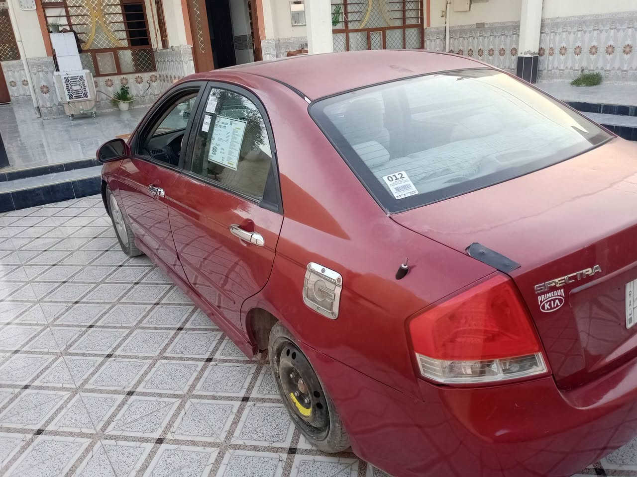 كيا اسبكترا موديل 2009 وارد اميركي رقم ديالى مكينة 2000 كير مكينة تبريد كلا خير من الله بيها صبغ الجامرلوغ الامامي والبنيد بدون دواخل سياره جاهزة السعر 75 وبيها مجال موبايل *********** مكان السيارة ديالى بعقوبة
