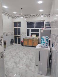 يوجد بيت للبيع مساحه 155 متر يحتوي على 3غرف نوم وستقبال ومطبخ وحولي وص...