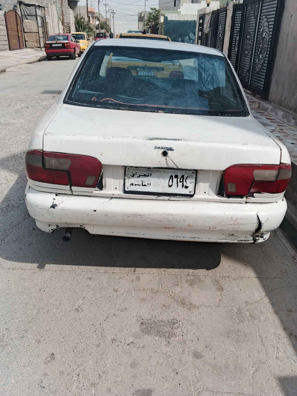 س ع بيروتون 2002 سنويه كارتوني نافذه بل2017كير محرك صدر مابيها عيب والكشر كدام العين راعيه بغداد ماندله ابيع  بدون طلب وبدون سرقه مكفواله سعر 12ورقه مكاني كركوك ***********
