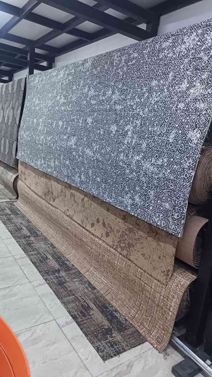 السلام عليكم متوفر كاربت لوب ايراني نوعية جداً ممتازة تفصال حسب الطلب عرض ٤ امتار سعر المتر المربع 7.500 توصيل متوفر ***********
