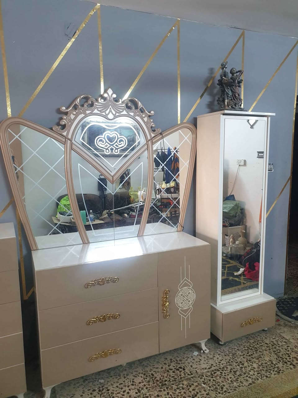 بيع غرفه نوم تركيه السعر 550 الف 
رقم الهاتف *********** بغداد, العراق
