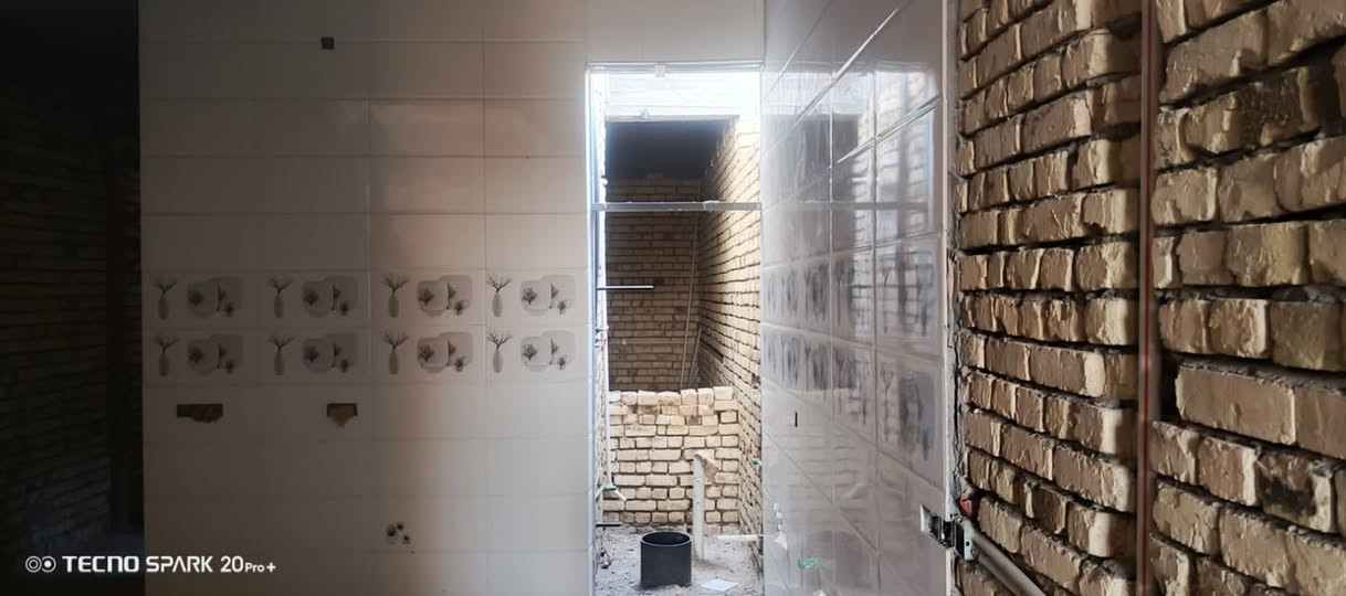 مشتمل هيكل  مساحة ١٠٠ م 🏠
الموقع 📍 حي الخضراء الثانية 
خريطة البيت مرتبة ترتيب حلو صراحة 
سعره ٤٠ وبي مجال 
للتواصل والاستفسار الاتصال على الارقام التالية : 
***********
***********
او زورونا موقعنا📍 : 
كوت - حي الخضراء الثانية - مباشرتاً نزلة البيع المباشر

نص مكتوب في الصور:
- TECNO SPARK 20 Pro+