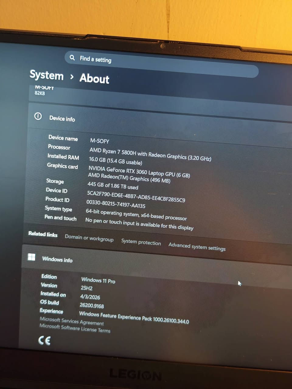للبيع: لابتوب قيمنق وتصميم احترافي Lenovo Legion 5 (بحالة ممتازة جداً) 🌟
💻 المواصفات الفنية للجهاز:
🔹 المعالج (CPU): AMD Ryzen™ 7 5800H (معالج قوي جداً 8 كورس / 16 ثريدز للأداء العالي)
🔹 كارت الشاشة (GPU): NVIDIA® GeForce RTX™ 3060 بسعة 6GB (يدعم تقنيات Ray Tracing و DLSS) + كارت مدمج AMD Radeon
🔹 الذاكرة العشوائية (RAM): 16 GB DDR4
🔹 المساحة / التخزين (Storage): SSD بسعة ضخمة 2 Terabyte (2TB) (سريع جداً ومساحة واسعة للالعاب والملفات)
🔹 الشاشة: 15.6 بوصة بدقة عالية وتردد عالي للألعاب والأنيميشن
🔹 الكيبورد: كيبورد مريح وعملي مع إضاءة RGB متعددة الألوان
🔹 نظام التشغيل: Windows 11 Pro أصلي ومحدث
📌 تفاصيل البيع:
💵 السعر: [ مليون و 250] للعلم اني مشتري العام ب مليون و 700 و ضايف عليه m.2 2 TB ب 250 الف
📍 المكان: [ بغداد غزالية]
رقمي [ *********** ]

