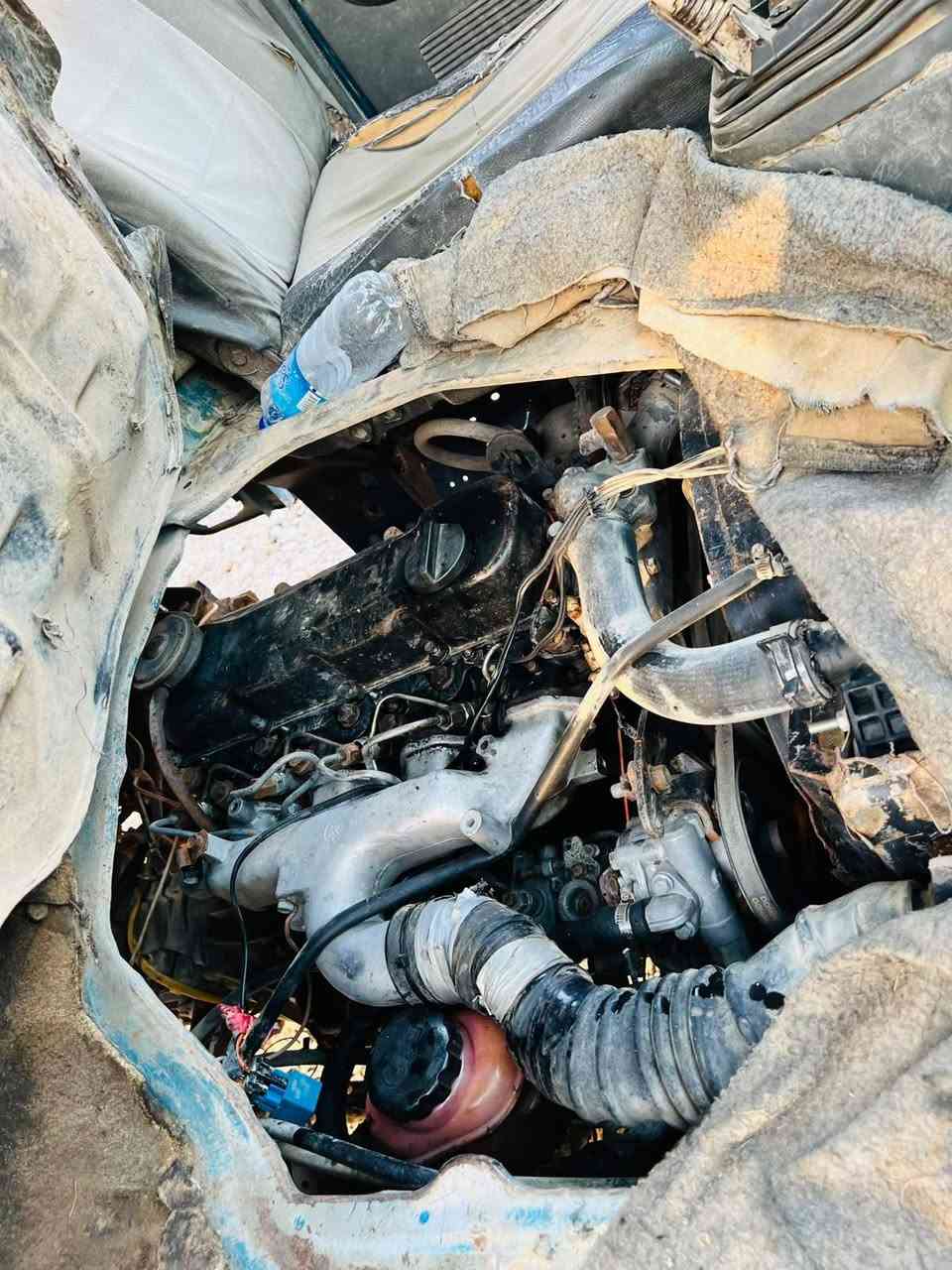 سلام عليكم كيا سامسونك موديل 98 صلاح الدين شرط التحويل  كير محرك شرط محرك 3000  الكشر شوفت العين  مكان العلم السعر 30 وبيها مجال بصيط هاتف ***********
