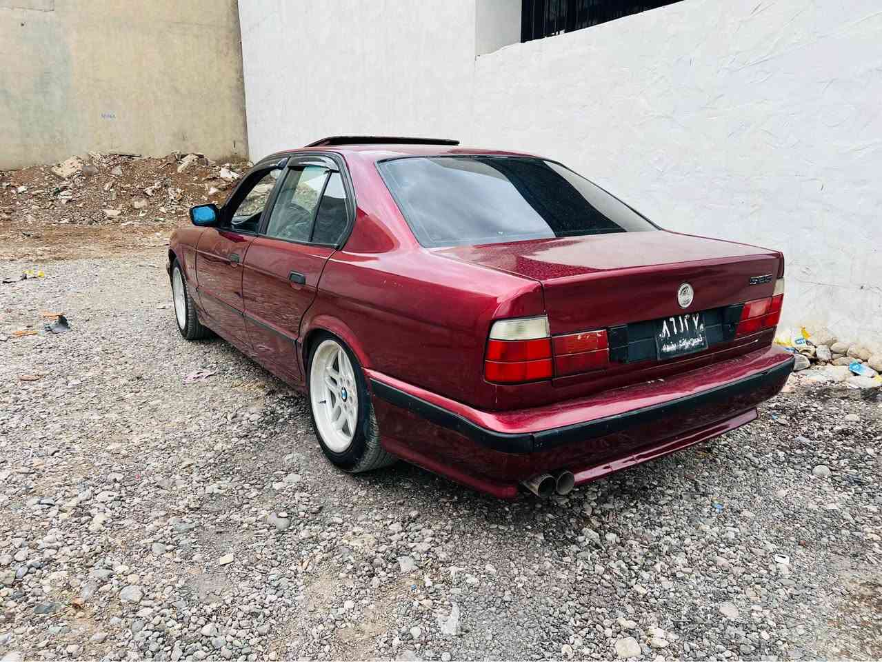 بي ام ٥٢٠ • موديل ٩٢ • رانية