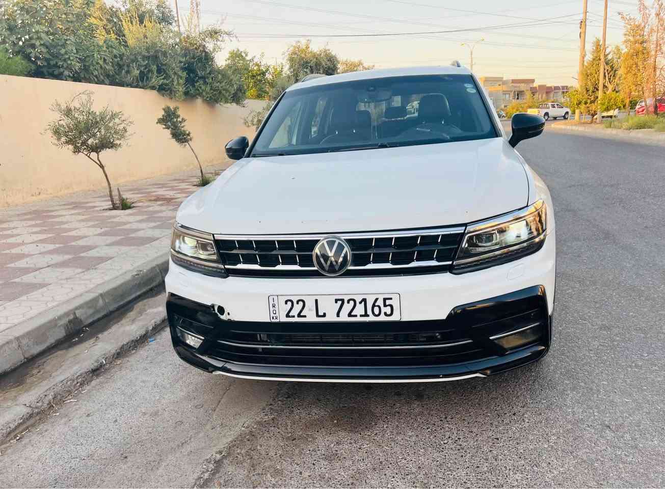 wolkswagen tiguan2021
فول موسه فات
٣ريزكوشن
كوشن جلد
كوشن هيته ر
هه رچوار لا رادار 
شاشه ئه لكترؤنى 
پانؤراما
زؤر موه سه فاتى تير
مه كينه ٢٠تؤربؤ
بؤياغ ته نها بؤنيت بؤياغه دوو pdr هه يه
***********
*********** أربيل, العراق
