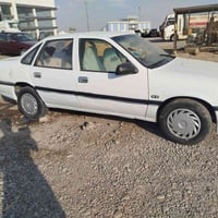أوبل ١٩٩٠ • مكينة وجير • باسمي