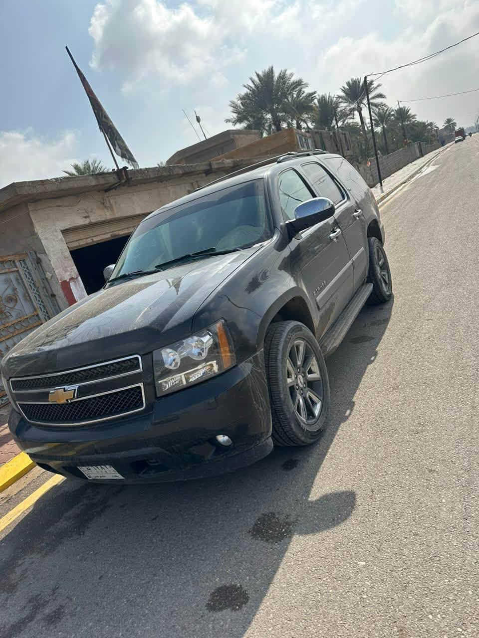 السلام عليكم تاهو  ٢٠٠٨ كلين بدون ضرر فقط بنيد مصبوغ 
رقم بغداد داخل جلد مخمل دشبول جديد مامكسور 
 السعر 185 مكان السياره بغداد- ديالى

***********
