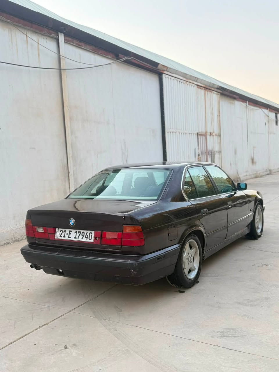 بە پارەی ئاڕمێک
Bmw E 34
ڕەقەم سلێمانی 
ڕەقەمو سەنەوی تا ٢٠٢٨ مانگی ٥ تازەیە
مۆدێلی 1993
مەکینە ٥٢٠ کەپس
گێڕ عادی
ڕەنگی عەنەبی
٢ جام کارەبا
بێدەعمو لێدراوی
هیچی پێوە نیە شانو سەقفی شوشە
پێشو دوای کەپس
کۆمپلێسەرو کامل عەشیای پێوەیە 
لە خازو قایشی نەقسە.!
٢ جام کارەبا
کامل کارەبای هەمو گیانی ئیشەکات 
١ گڵۆپی نەقس نیە
کامل لایتو بەرزو نزمو ئیشارەتو برێکو گەرمیو گلۆپی ناو گێچ کامل ناو گێچ گێچی بەنزین هەمو گیانی ئیشاکە
کامل لایتو بەگلایتو دارو بەردی ئیشەکا
سەیارەکە بەو شەرتەی ١ چرکەو ١٠٠ دۆلار
نوقسانی هیچی نیە
گێڕو مەکینەو ئەکسل بەشەرت
کلاجو عەینەی تازە بۆ گۆڕدراوە
٤ قفل مەرکەزی
زۆر زۆر تازەیە سەیارەکە
هەتا لێی نەخوڕیت نازانی چیە
زیا لەحەد تمو تۆڵە
بەوشەرتەی کپەی بێت
تەحویل غەرامە موس براوە بەشەرت
سعرەکەشی 35گەڵاو مەجالێ برایانە
لە سلێمانیم بۆ زانیاری زیاتر
***********
***********فایبەر واتساپ
