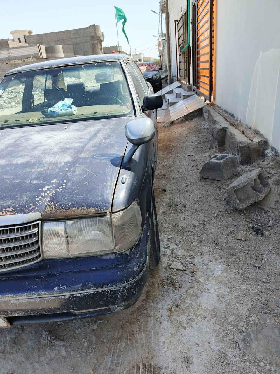 سيارة ارنب بيها كصه بدون شاصي الشاصي سليم مكينه في في تي  رايدها ٣٢ و بيها مجال عنواني شط العرب البصره الجزيره السياره رقم بصرة انكليزي باسمي لغايه ٢٠٣٠ 
رقم تليفون ***********

