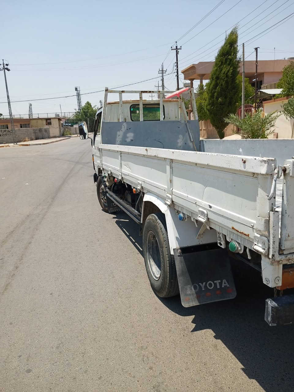 دانيا حمل موديل 92 بودي طويل سنويه جديد لحد 30 كير ومحرك شرط تايرات جديد السياره  جاهز سعر 80 وبيها مجال شويه مكان كركوك ***********

