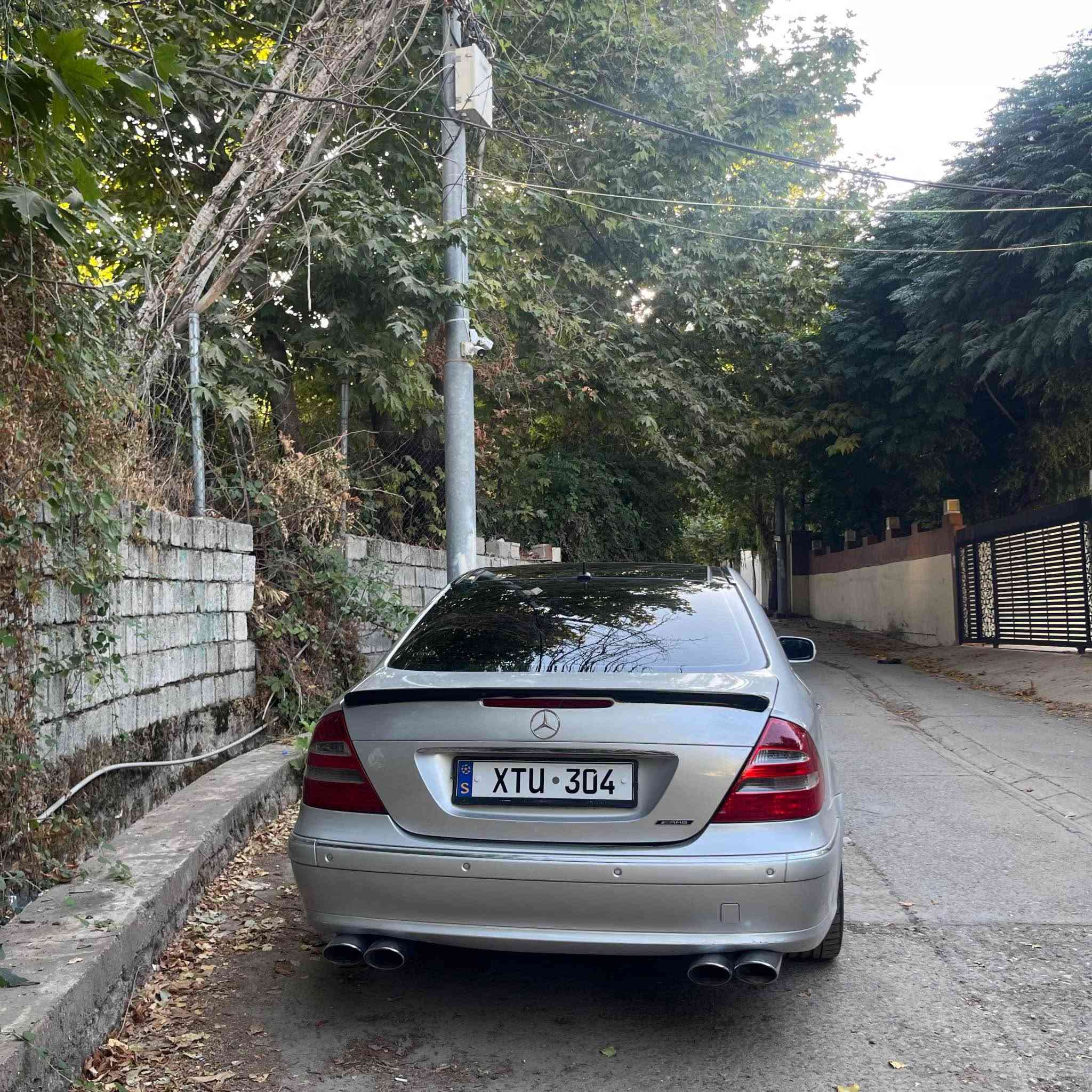 Mercedes Benz Eclass 500 AMG
2006

مەنەفێست ساخ و پاکانەشی لەگەرە 
 

مواسەفات/-پانۆراما
-کوشن هیتەرو کارەبای ساردو گەرم و خەزن
-تحدید سرعە
-حەساس
-شاشە بلادی
-سوکان فۆلیۆم
-تبرەد مەرکەزی
-٣ مۆدی لێخورین
-٣ پەردە بیلادی
-تەبرید مەرکەزی 

بەشەرتی براوە و دزیاری و کێشەی مەدەنی حجز
حیزام نیە بەس بە حیزام دەفرۆشم 
لێدرانی نیە.
ژ.م/ ***********
                                 
            WhatsApp /*********** شقلاوة, أربيل
