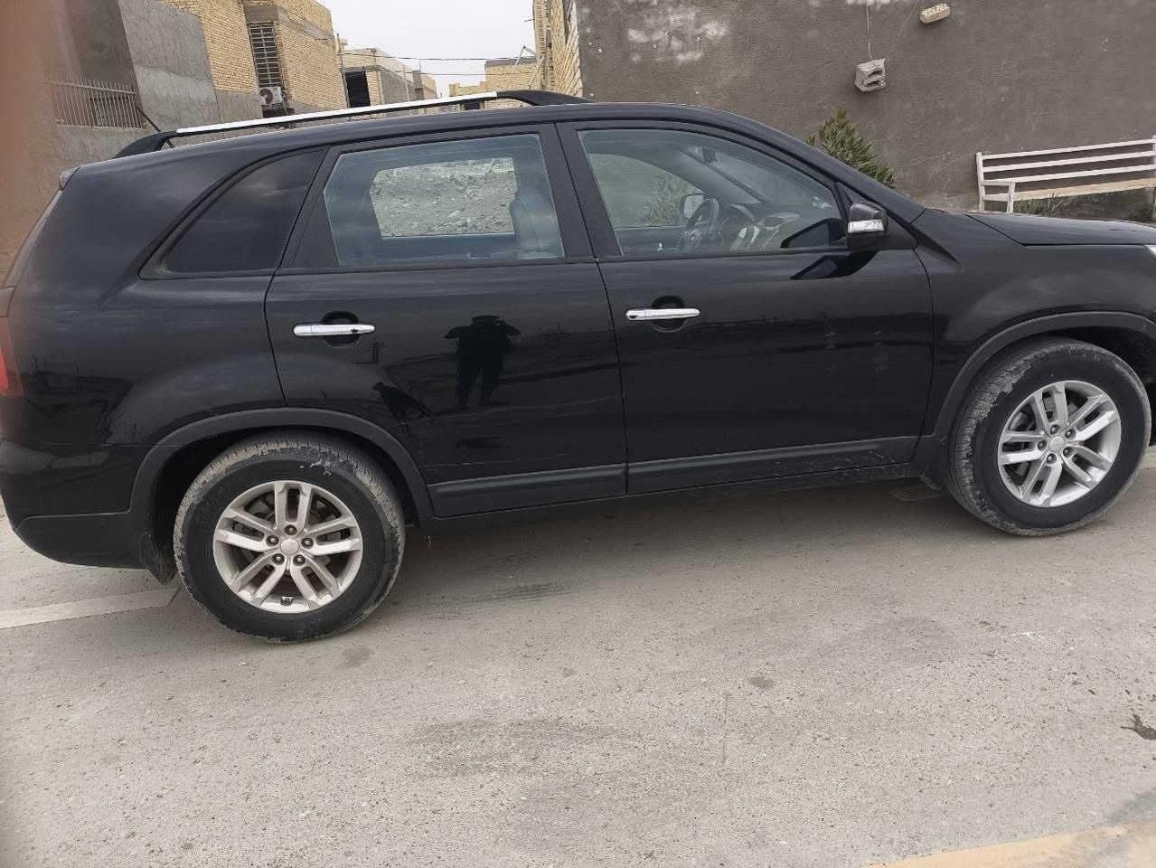 سورنتو موديل 14 وارد امريكي محرك كير جدد سياره فول محرك  4سلندر تنسى شي اسمه صرف سياره جديده وخير من الله معروضه ب 125وبيها مجال او مراوس بسياره اقل منها واخذ فرق ***********
