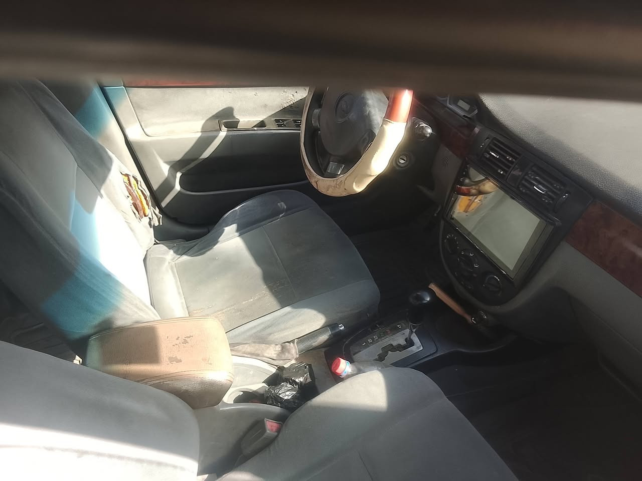 السلام عليكم عندي سياره للبيع اوبترا موديل 2005خليجي ما بيه بس جاملغ امبديل مو مضروب رقم بغداد الرقم ***********   بي واتساب  بس بيه خيط بخار السعر36قفل قفل قفل قفل
