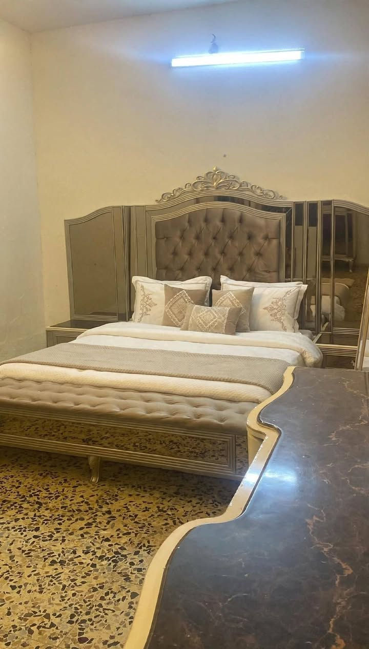 غرفه كويتيه 9 قطع ضخمه ب750 كربلاء

