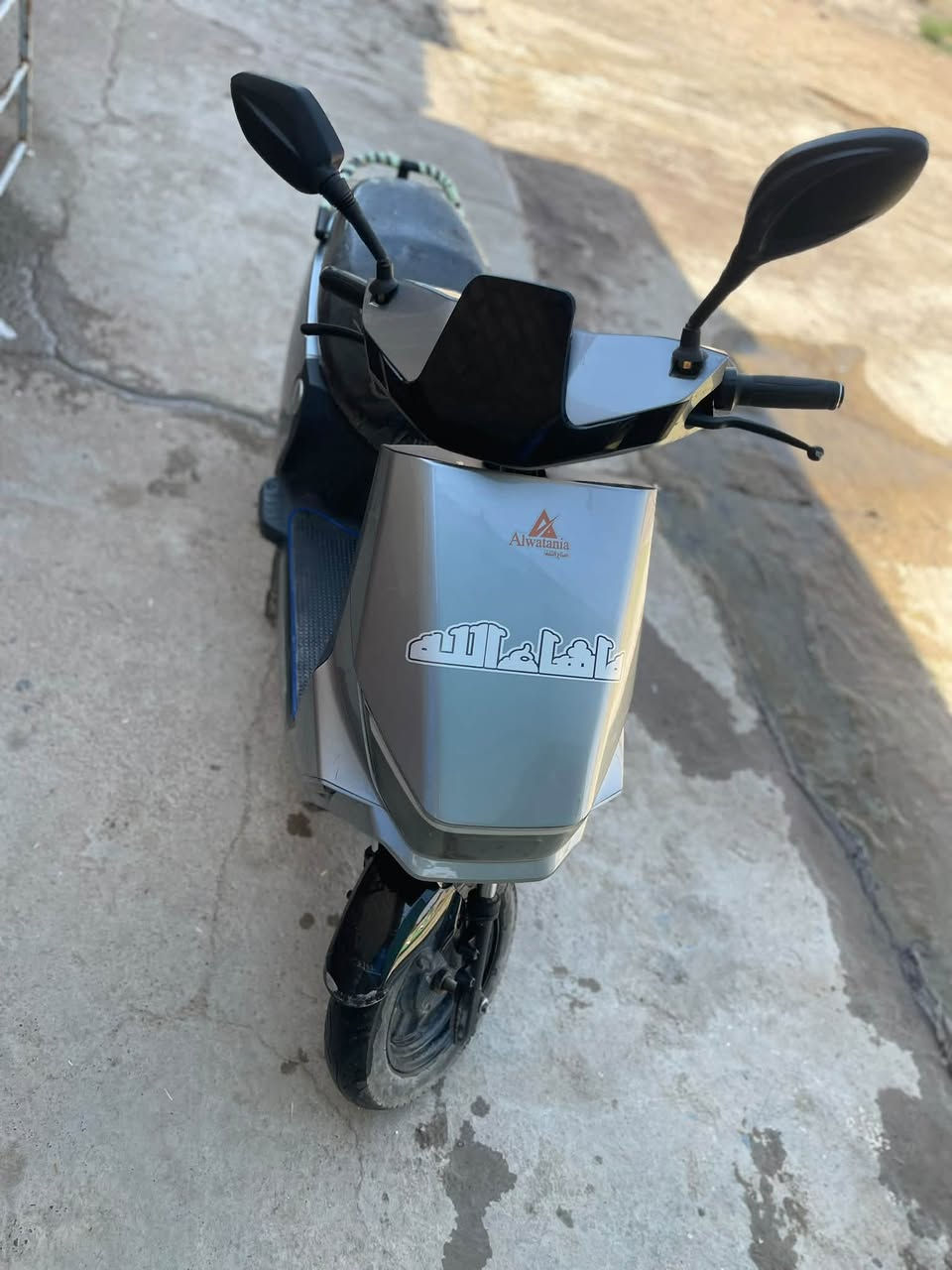 لسلام عليكم ماطور شحن للبيع 
الماطور (5)باتريات بعدهم جدديمشي (70)كيلو
سويج بصمة تشغيل عن بعد 
اشاير يمين يسار لايت عالي ناصي 
بي يوس بي شحن تلفون بي جهاز سرقة 
السعر 475بي مجال بصيط 
الاتصال على هاذه الرقم فقط 
***********
