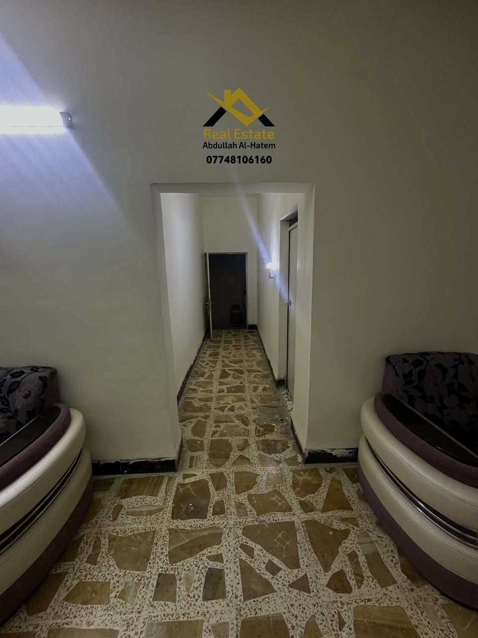 سامراء - الجبيرية الثانية 

موقع مميز - شارع 20 - شارع المستوصف 

بيت بمساحة 250 متر 

البيت بناء الفينات عالي عن الشارع 

البيت طابق واحد غرفتين نوم 

البيت نظيف وخريطة واسعة ومريح للسكن 

السعر 128 مليون وقابل للتفاوض 

للإتصال 

*********** 

عقارات عبدالله الحاتم 

عنوان مكتبنا : سامراء - حولي الخضراء - مقابل الافراز
مجاور قدسي الخطاط

نص مكتوب في الصور:
- Real Estate
- Abdullah Al-Hatem
- Real Estate Abdullah Al-Hatem ***********