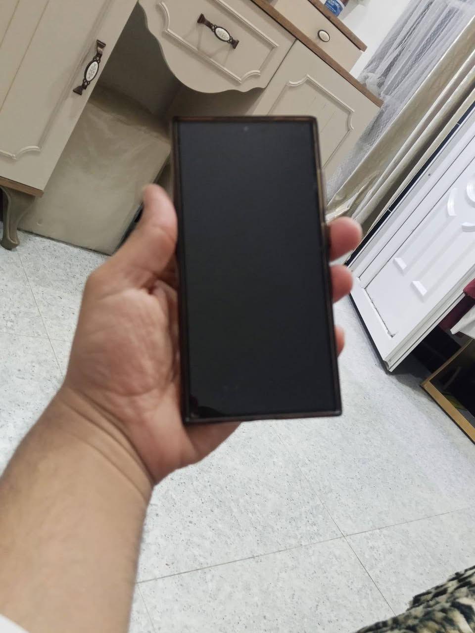 موبايل للبيع الترا ٢٤ لون مميز تيتانيوم واستخدام شخصي قليل ذاكرة ٢٥٦
نضافه ١٠٠% ضمان شركه عين الفهد
رقم ***********
سعر ٩٥٠
