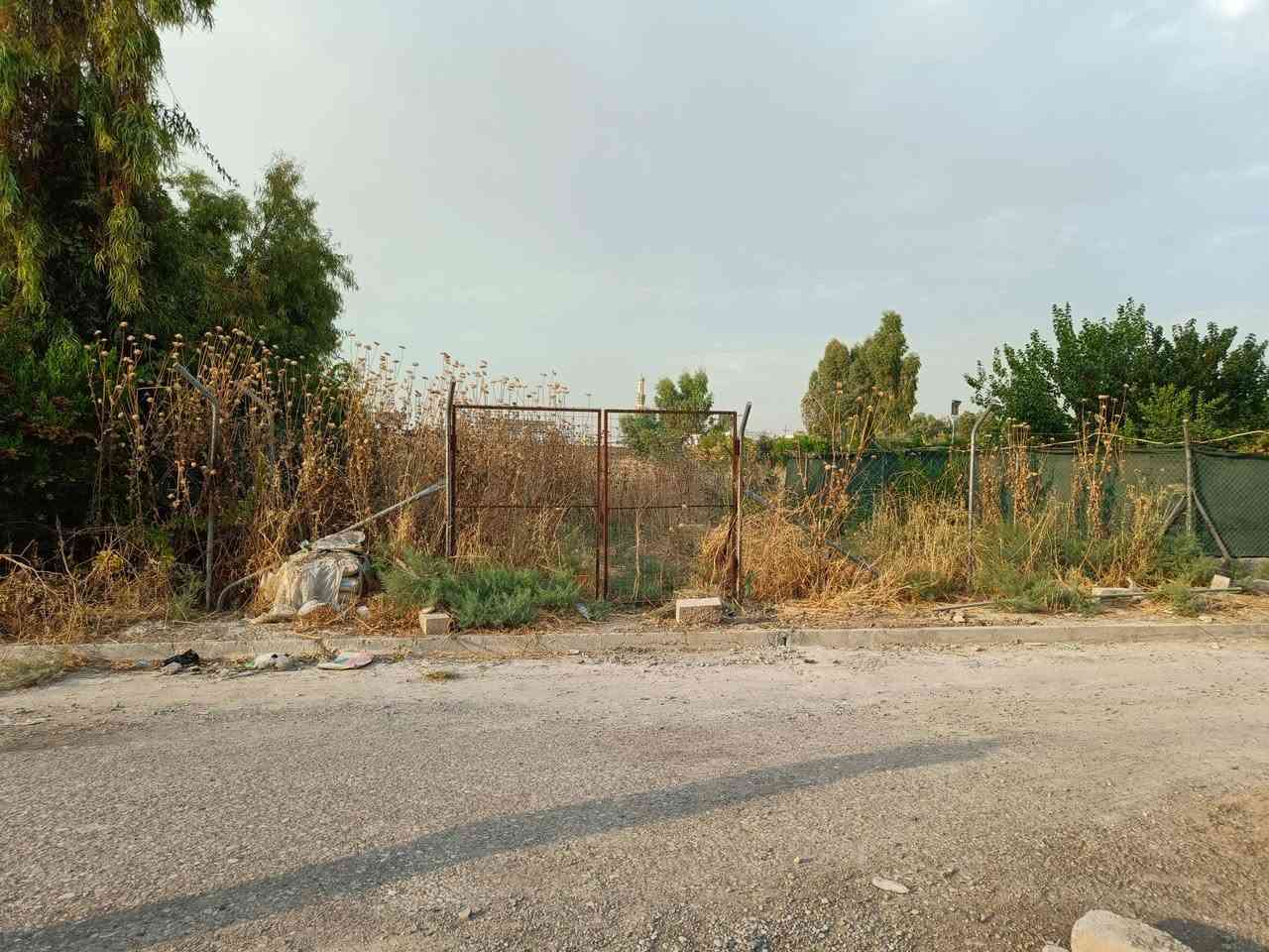 أرض سكنية للبيع حي الصحة الأولى الأيسر 

مساحة الأرض 150 متر مربع 

الارض سند طابو ملك صرف من الشرعي مباشر

موقع الأرض مميز مقابل حديقة قريب على الشارع العام 

للأستفسار مكتب قباء للعقار 

***********
