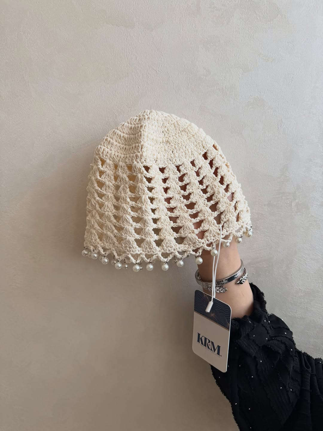 تفاصيل كيوت 💫💕

سعر القبعه (13) الف
قياس من 3 الى 12 سنه 

للحجز والاستفسار دايركت …..
