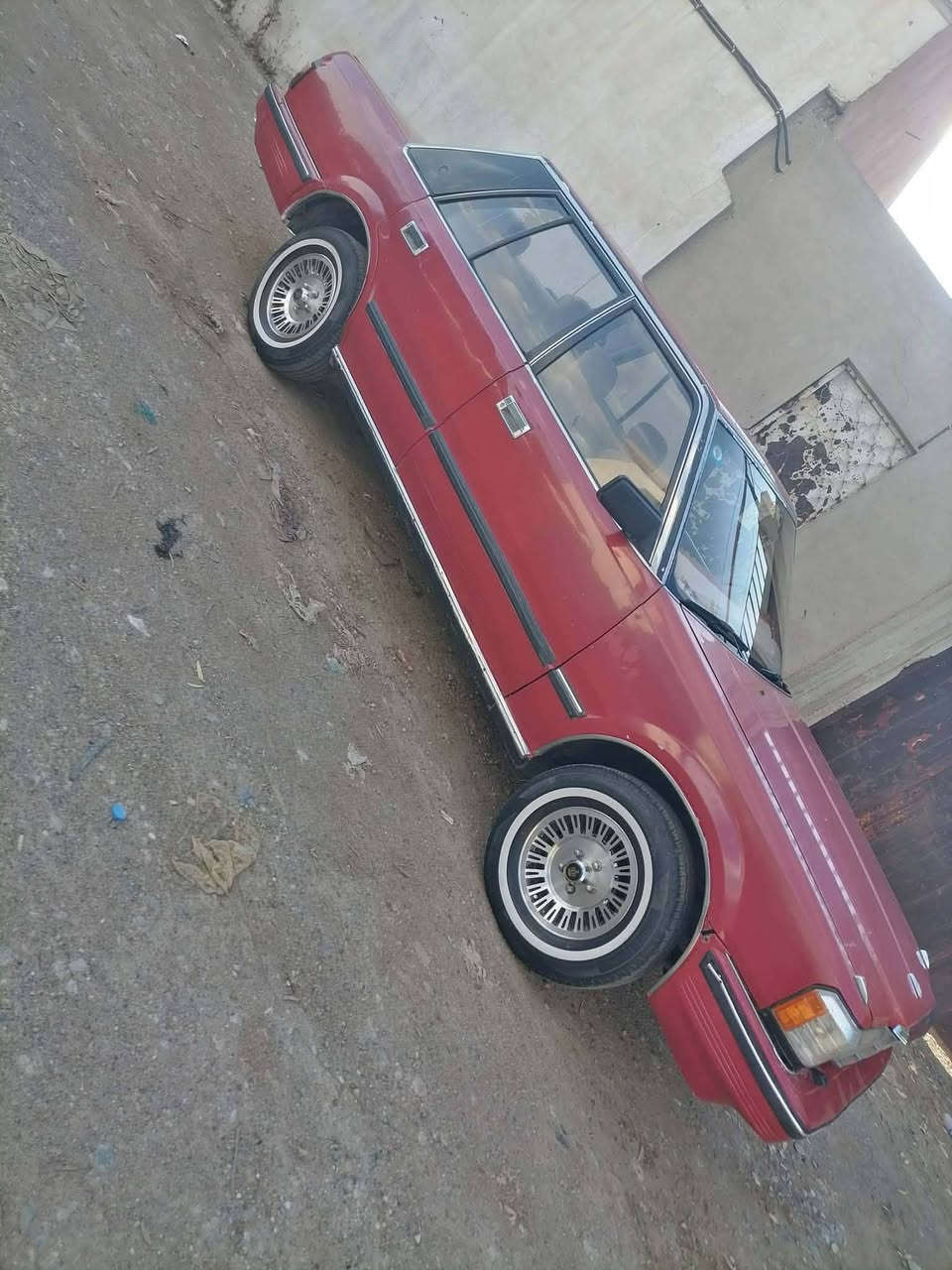 للبيع سوبر 84 بيها كابون بنزين رقم نينوى  سنويه 2030 هزه جديده محرك 5m كير عادي بلادي صبغ حزام جماليه
السعر 45
رقم تليفون ***********
