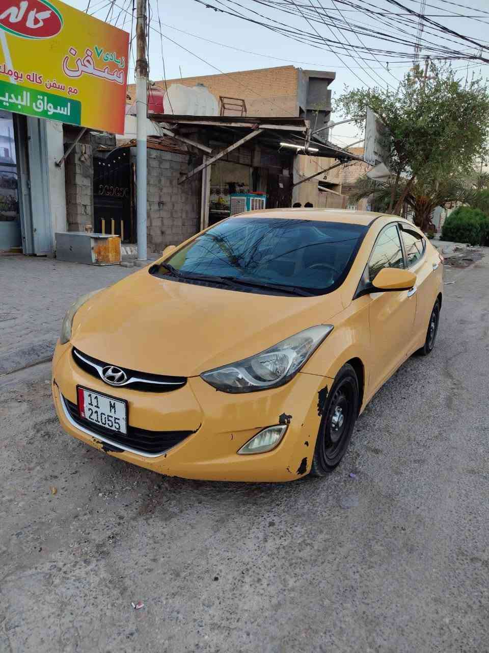 سلام عليكم النترا
2013 امريكيه
حادث امريكيه باب السائق الجاملغ الخلفي السعر 92 رقم بغداد 
حداديه جديده 
تخم تاير جديد 
محرك 1800
مابيه نقص اتصل ***********
