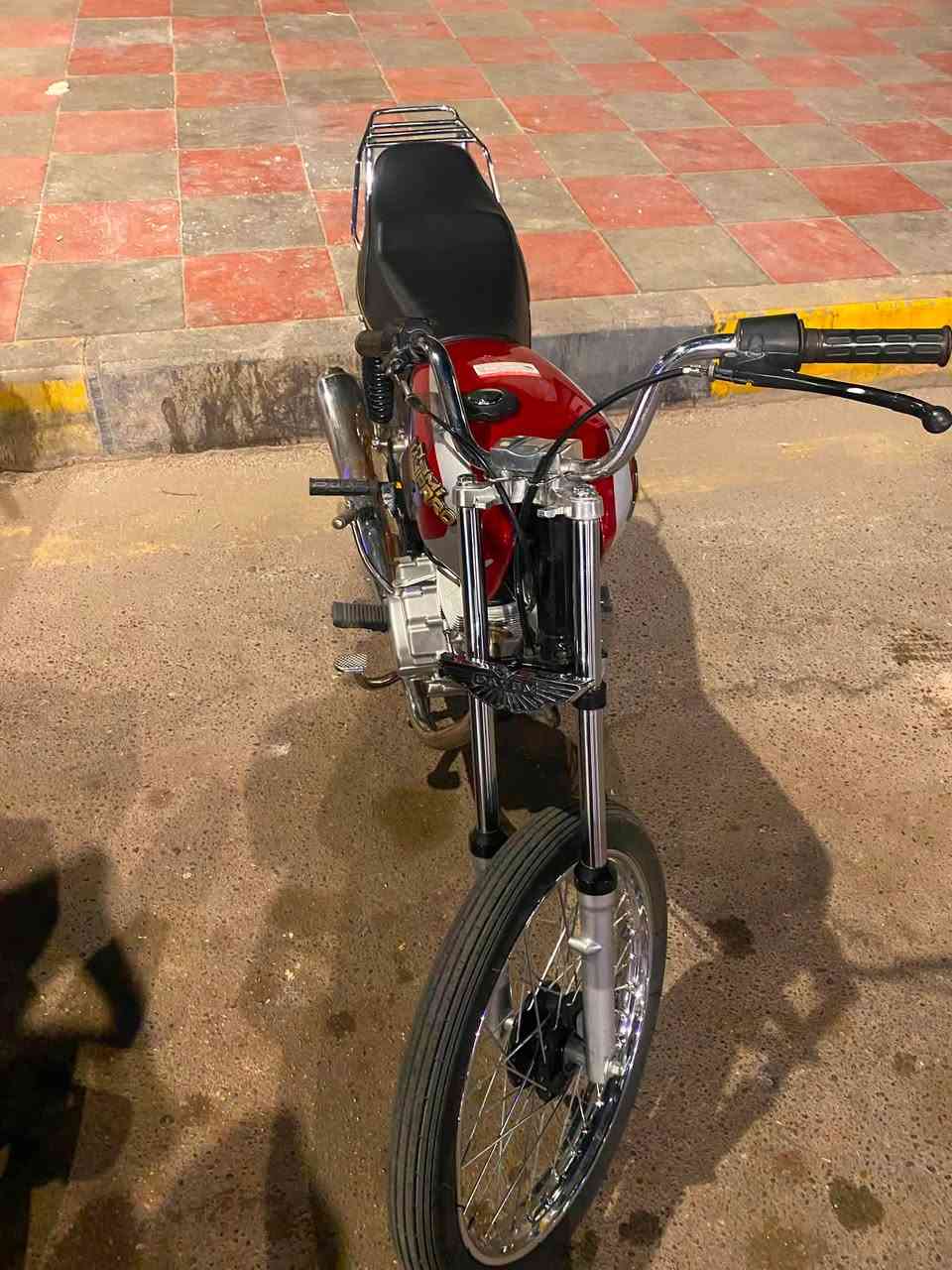 لبيع نامه شاصي 19 أوراق اصولي دراجه نضيفه ما متعوبه دراجه خير من الله سعره 975وبيه مجال لشراي بي خير ويدلل المو شراي لا يتعبني هاذه رقمي واخبرني *********** تعميره 26 دراجه احله من الصوره
